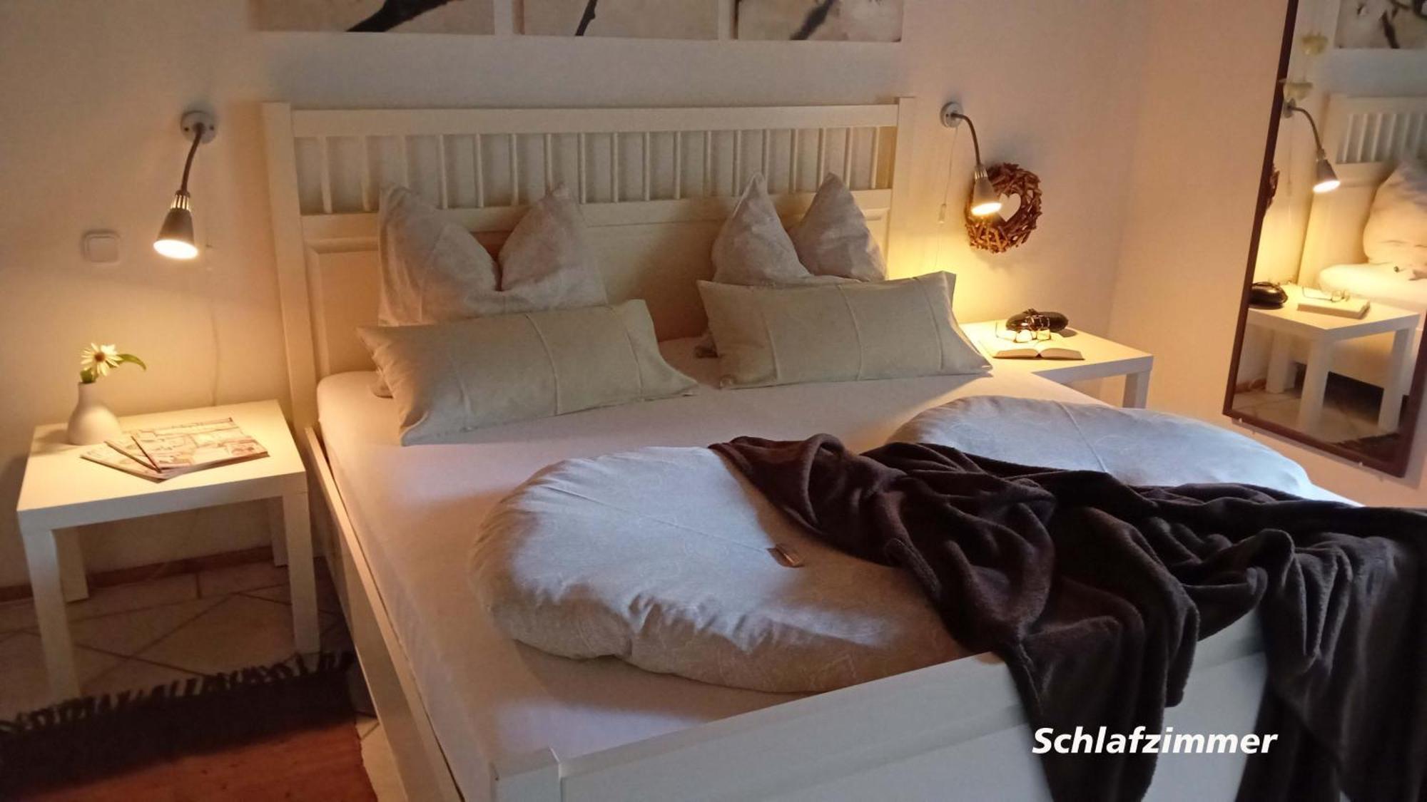Haus Sonnenschein Apartment Wiltingen ภายนอก รูปภาพ