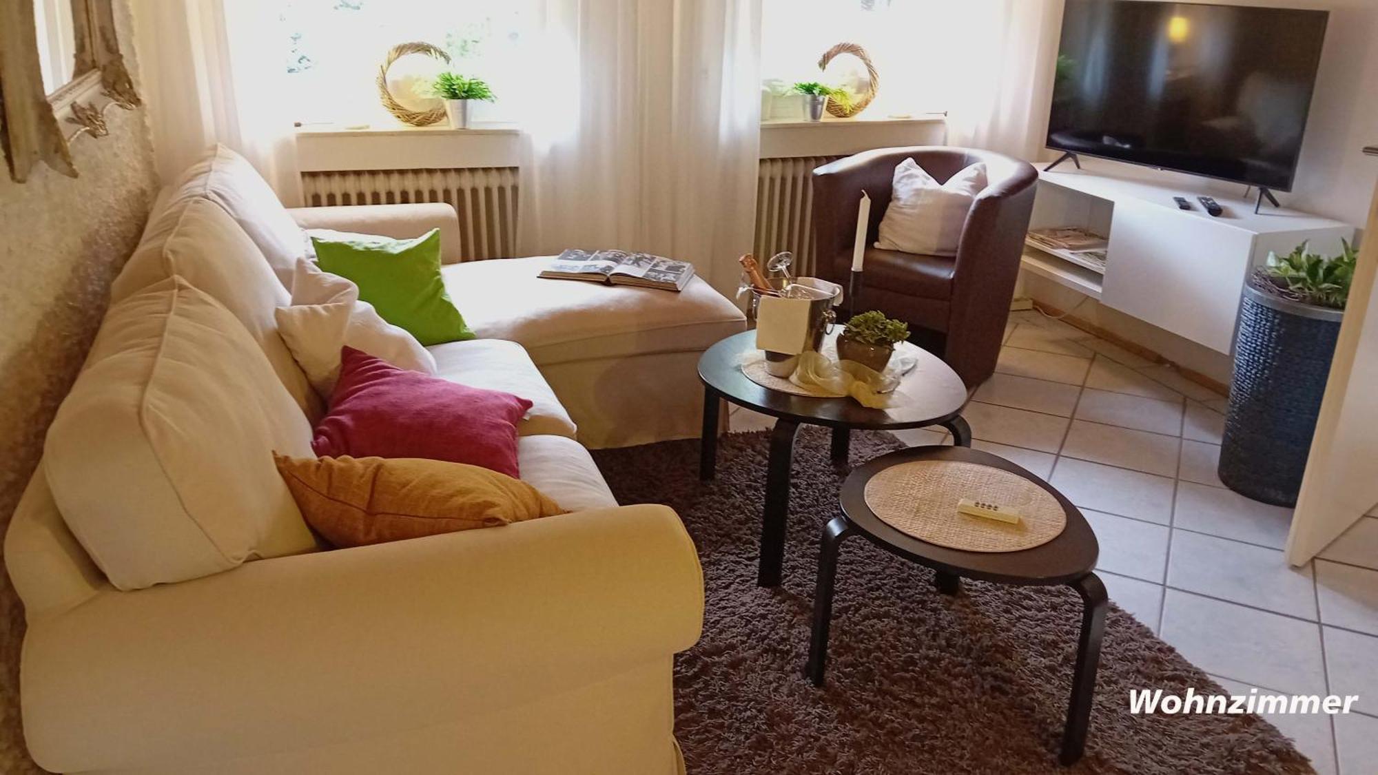 Haus Sonnenschein Apartment Wiltingen ภายนอก รูปภาพ