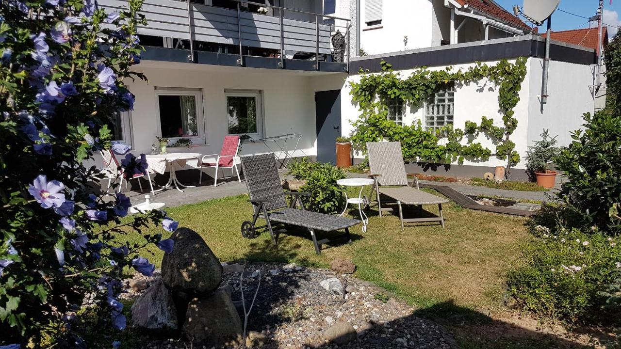 Haus Sonnenschein Apartment Wiltingen ภายนอก รูปภาพ